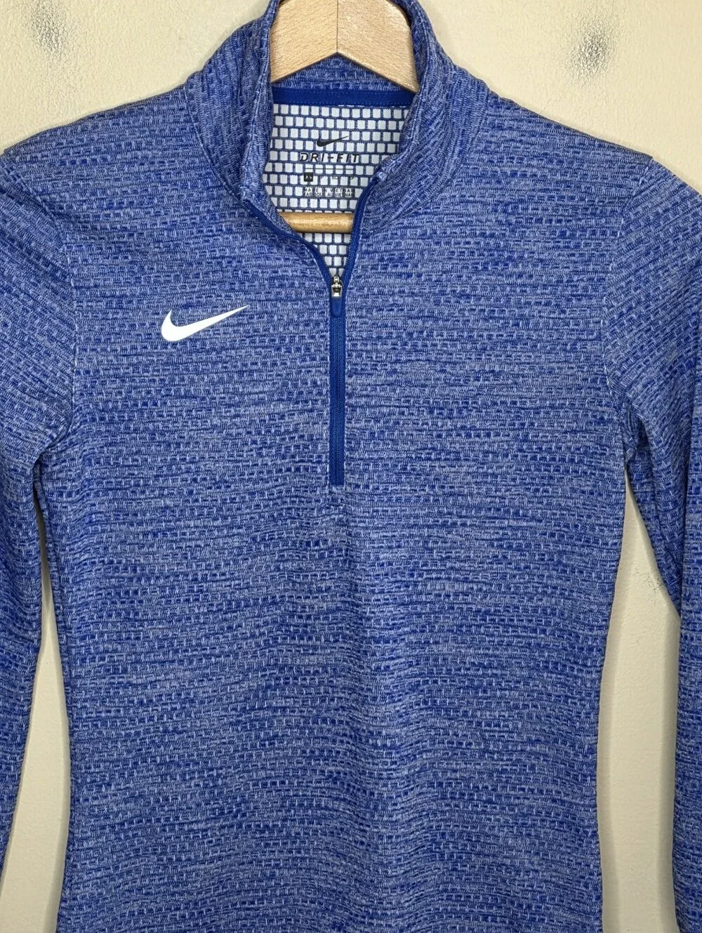 Nike Dri-Fit Heathered Blue 1/4 Zip Fitted Pullover Size XS Sporty Running Gym
